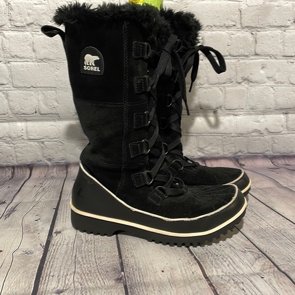 Sorel black suede, tall lace up winter boot size 7.5 - Picture 2 of 8